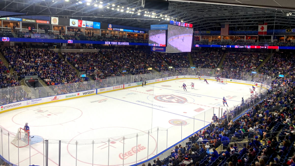 Featured image for “The Farmer’s Cow Calfé & Creamery becomes the official dairy partner for Bridgeport Islanders & Webster Bank Arena”